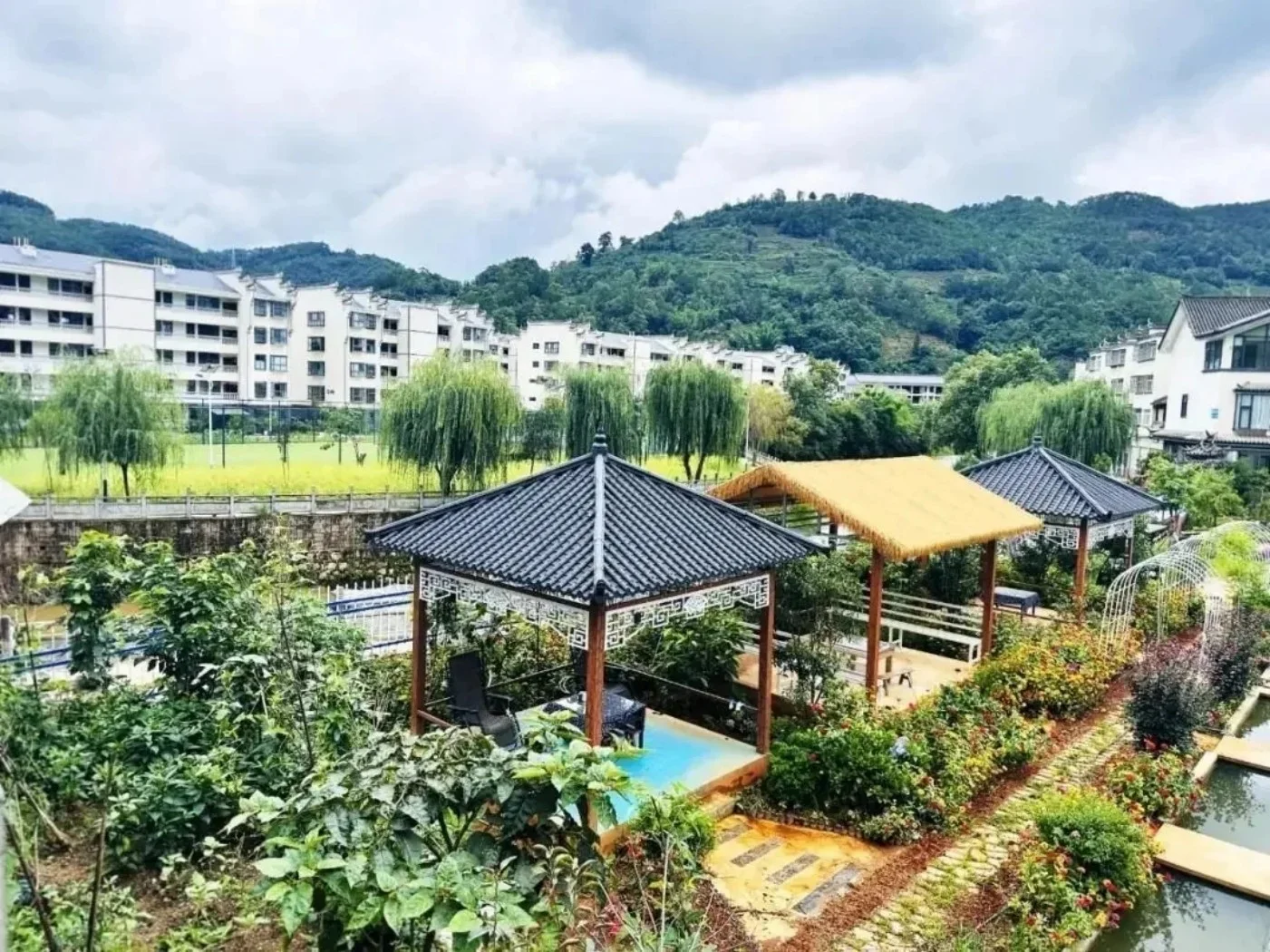 pc/fcq/2026/07/30/341e1c7e-f335-403d-9e8e-6a1ae910e448.jpg 房价