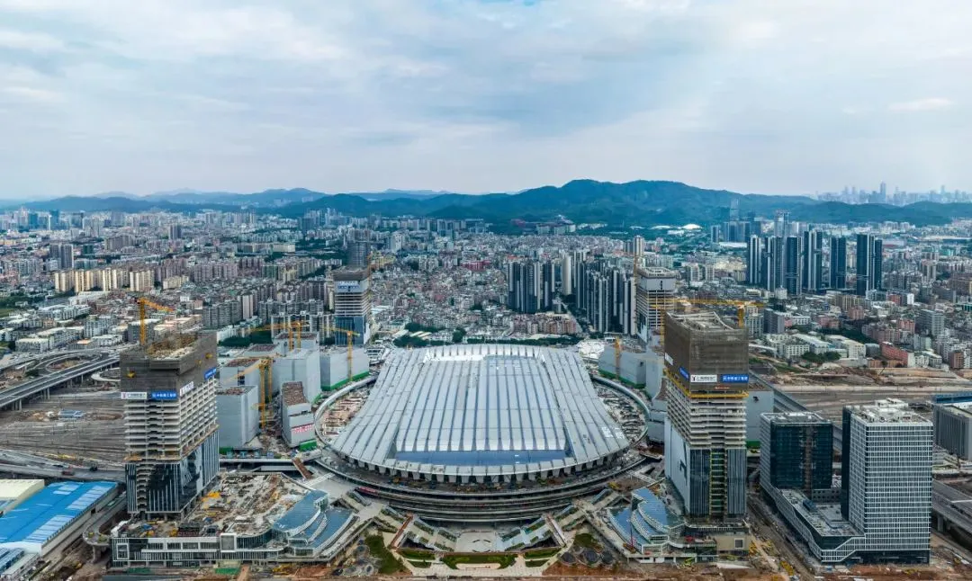 巨无霸重点工程封顶白云新城cbd跑赢琶洲