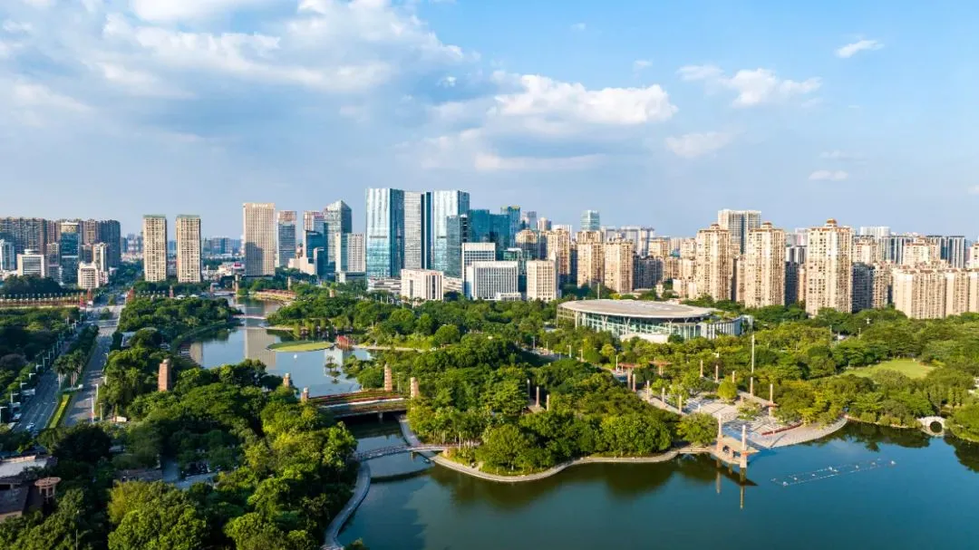 @佛山富人!是时候,同价享受京沪同款生活了!_房产资讯_房天下