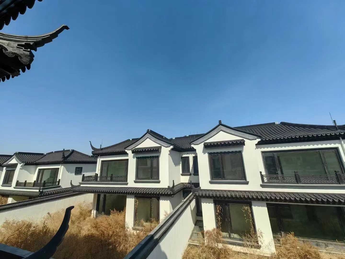 泰安望岳府240平独栋别墅装修施工现场实拍