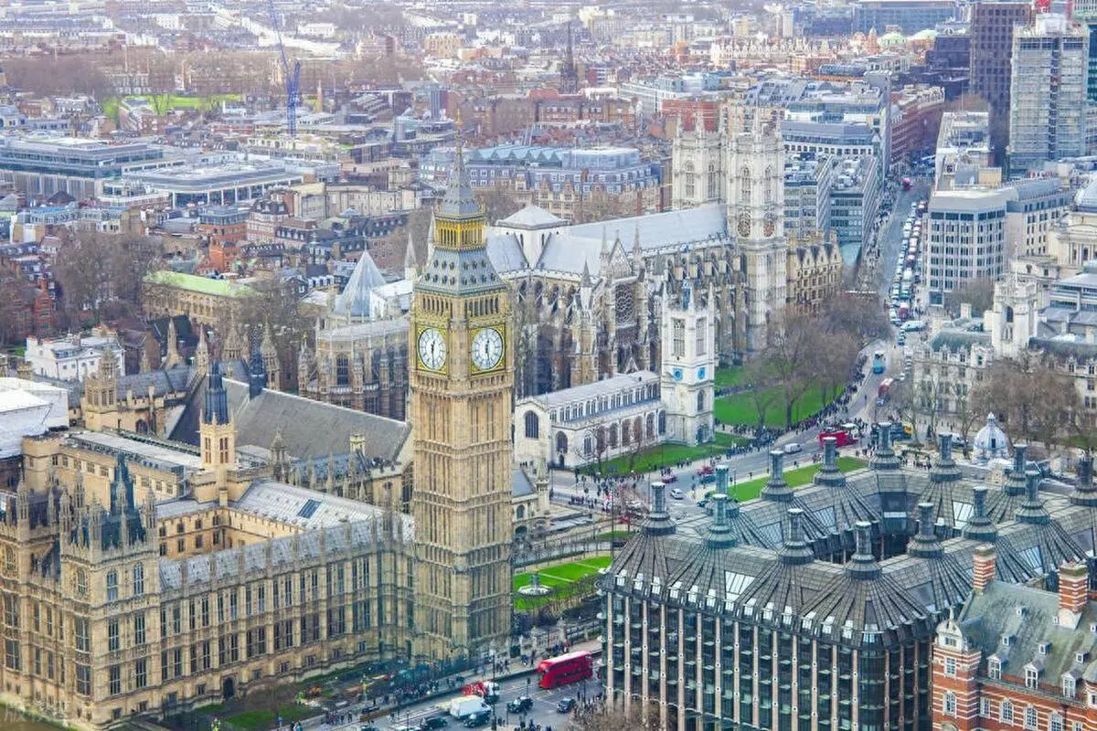 伦敦市中心的黄金地段在英国房地产市场马拉松中一路高歌猛进