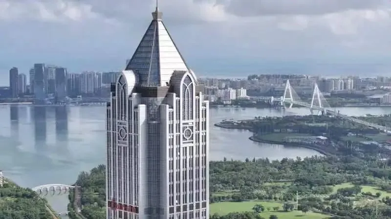 东方置地广场联合海南省绿色金融研究院打造国际绿色金融中心