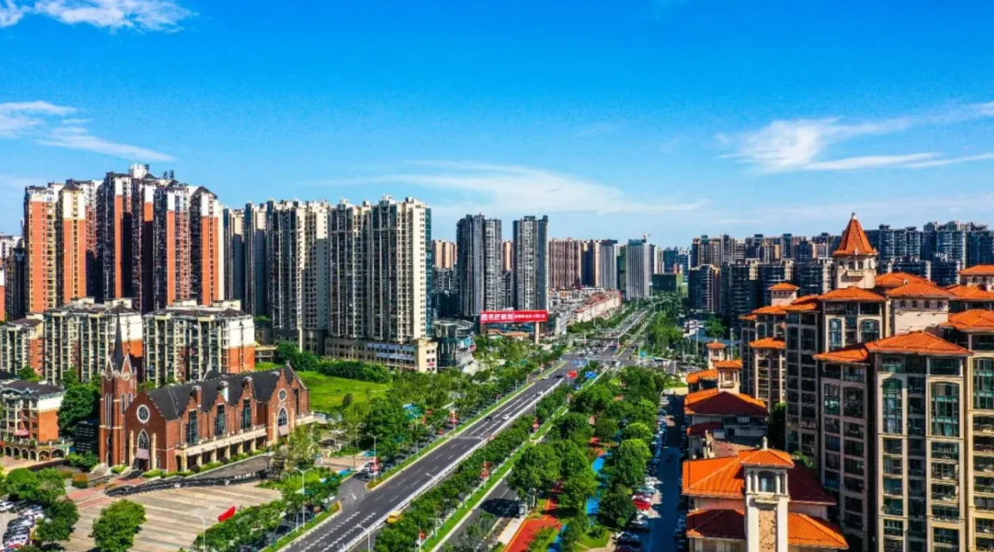 营造欢聚新主场,共创烟火长沙气——长沙新版图,龙湖同行