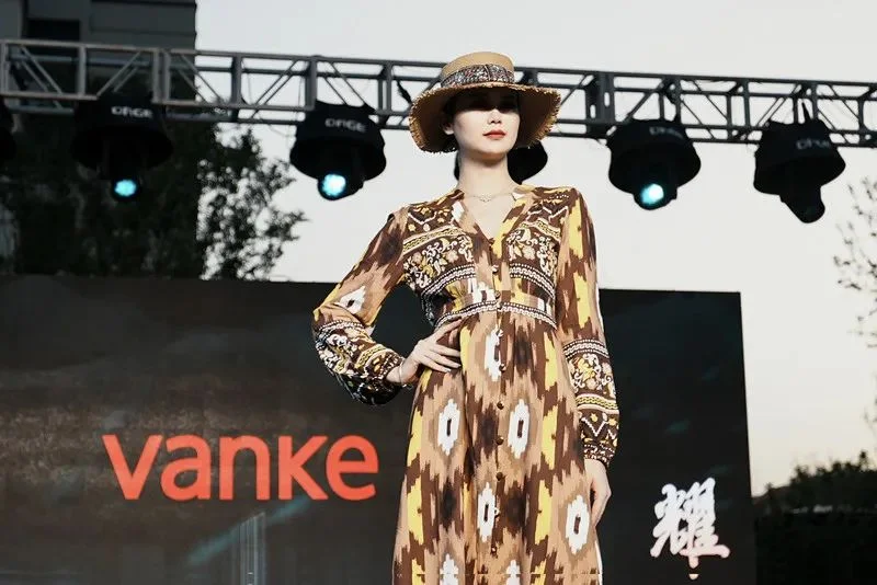 不负所期!新疆万科塔尖超级平层新品发布!惊艳乌市!