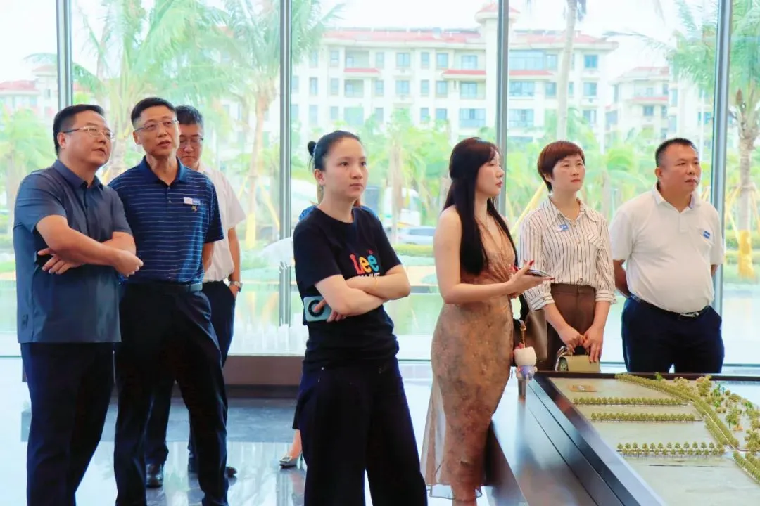 海南省房协赴中交·蓝色港湾考察 探索未来社区建设经验-房产资讯-房天下