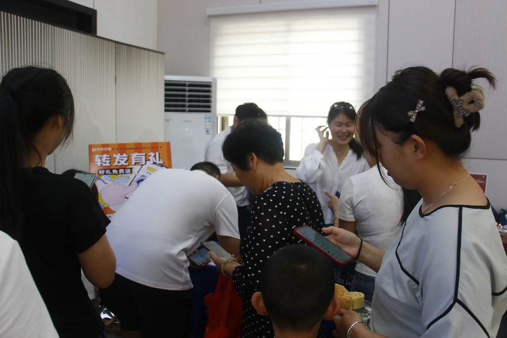 pc/fcq/2025/05/01/c1d3ffad-dd10-488c-b5ea-5f6e599e8258.jpg