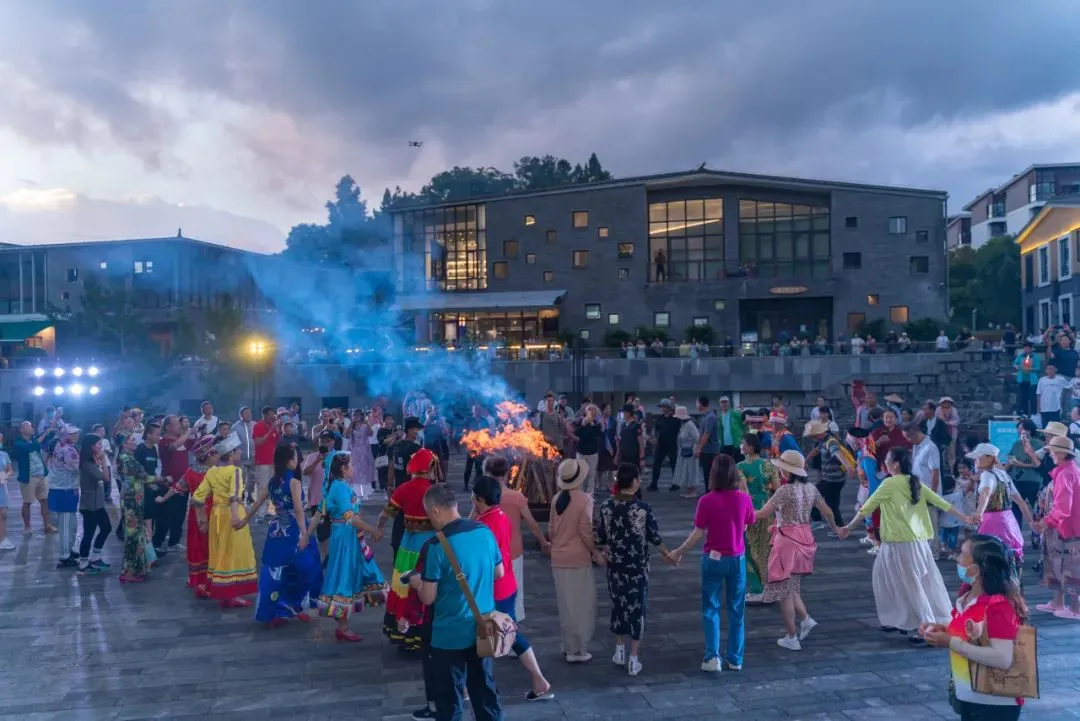 pc/fcq/2025/06/19/d2da09c6-499b-4503-bcba-b3cbc5fdfb28.jpg pc/fcq/2025/06/19/d2da09c6-499b-4503-bcba-b3cbc5fdfb28.jpg